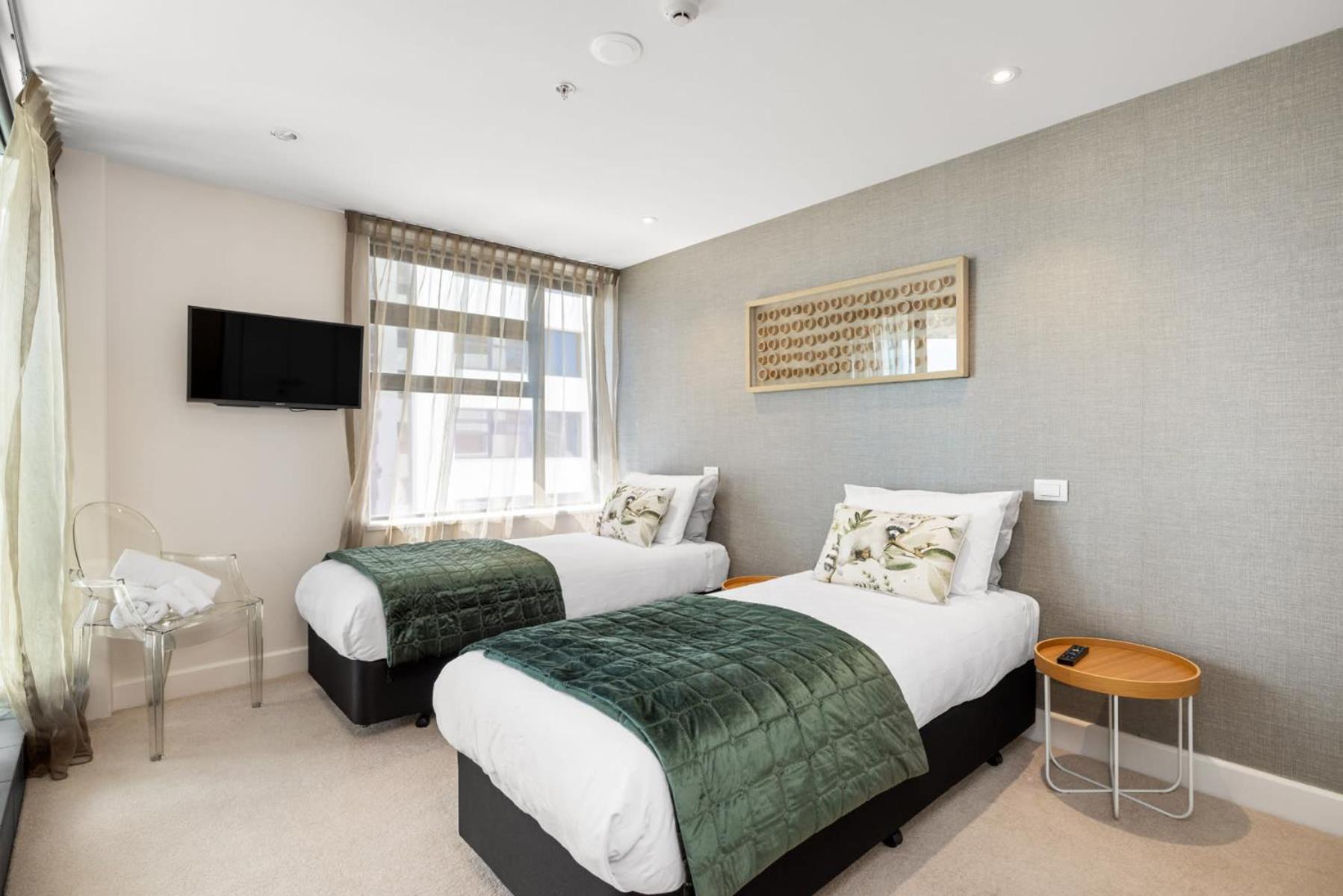 Luxury Ocean & Harbour Views - Heated Pool, Main Beach & Gym Mount Maunganui Kültér fotó