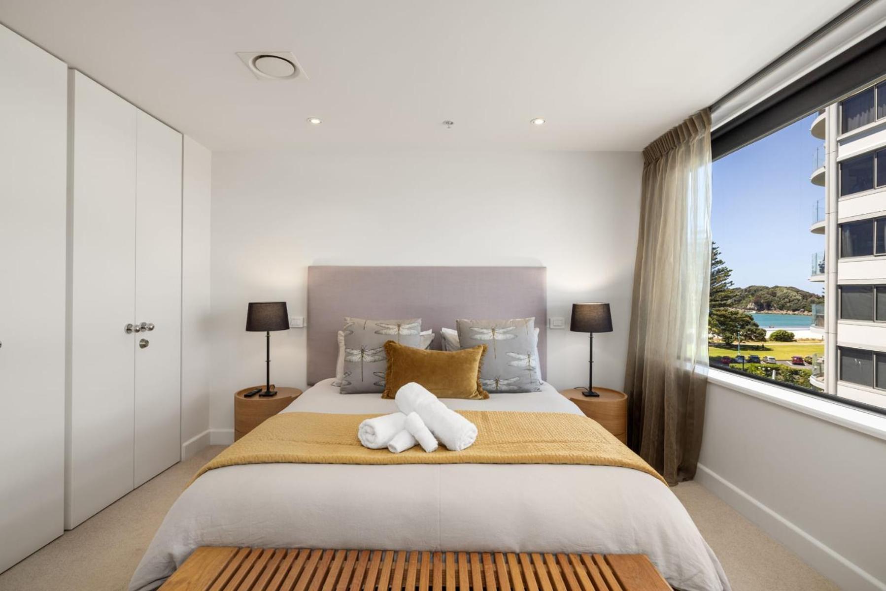 Luxury Ocean & Harbour Views - Heated Pool, Main Beach & Gym Mount Maunganui Kültér fotó